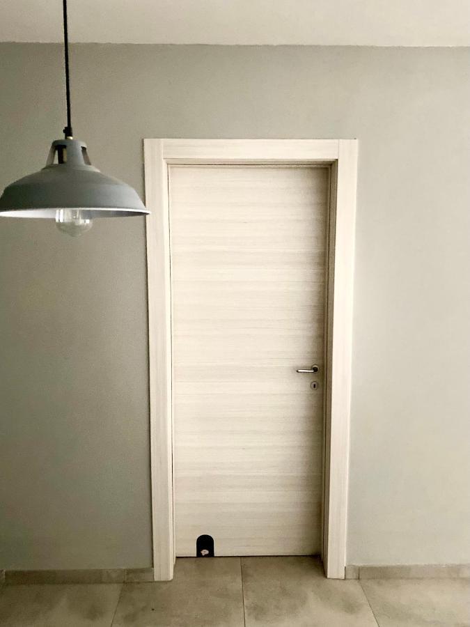 Central- Private En-Suite With Balcony In Shared Residence Pietà Extérieur photo